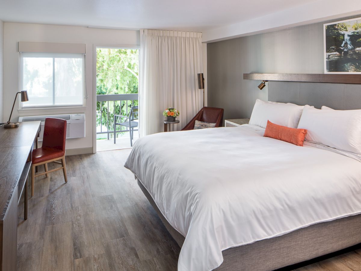 domainhotelsv