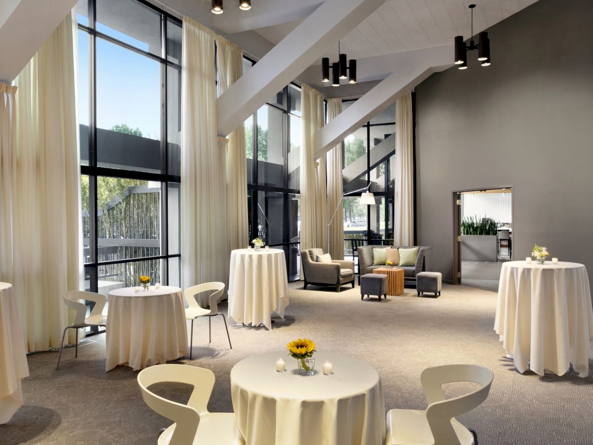 domainhotelsv